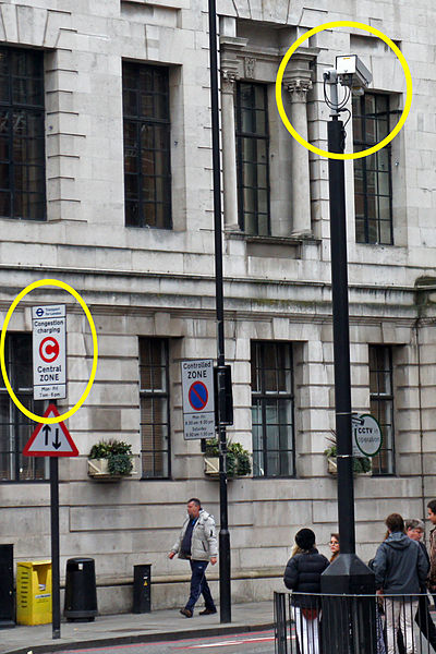 https://upload.wikimedia.org/wikipedia/commons/thumb/5/51/London_CC_01_2013_5544_highlighted.jpg/400px-London_CC_01_2013_5544_highlighted.jpg